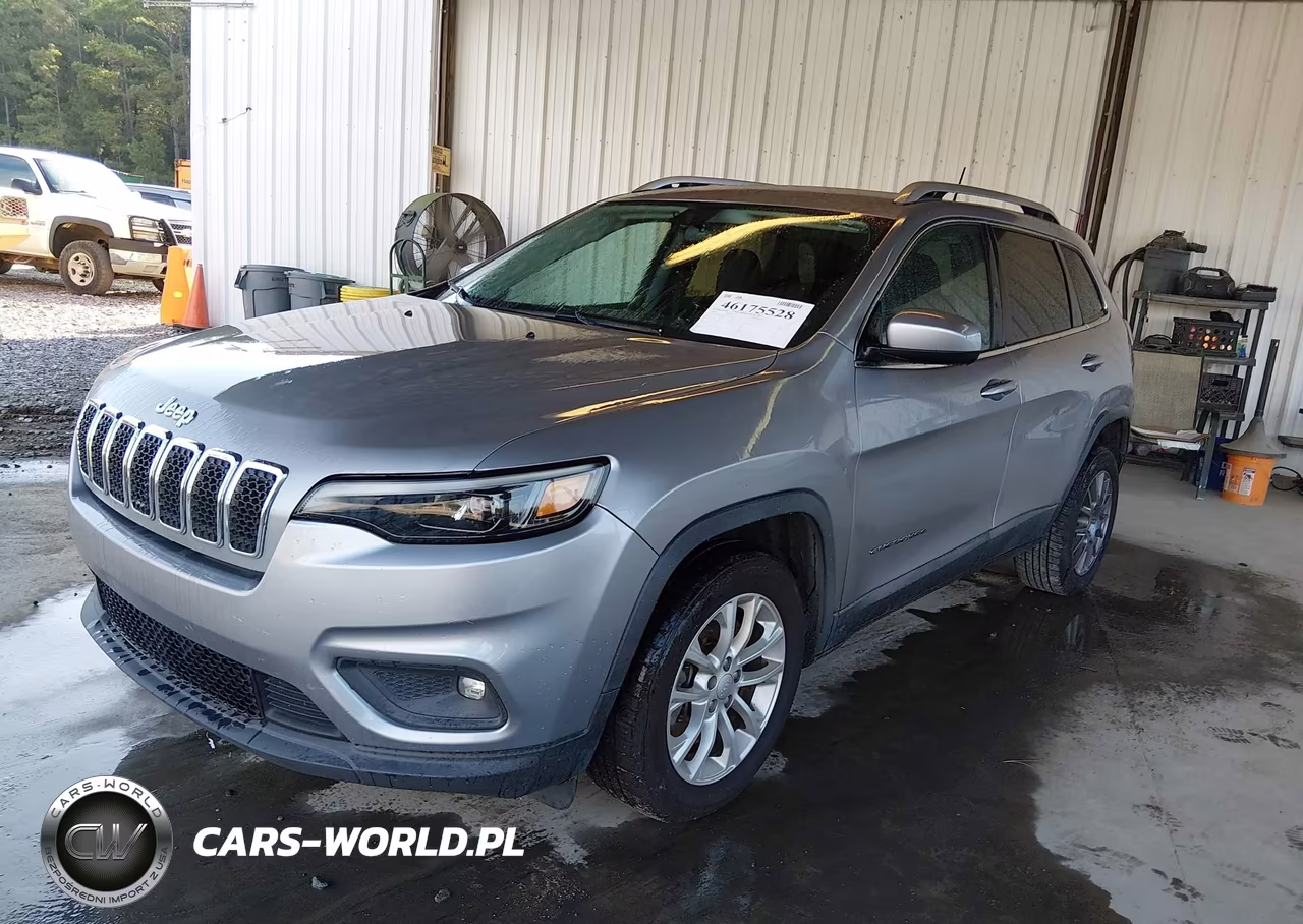 2019 Jeep Cherokee Latitude Fwd VIN:1C4PJLCB1KD241586 - 2