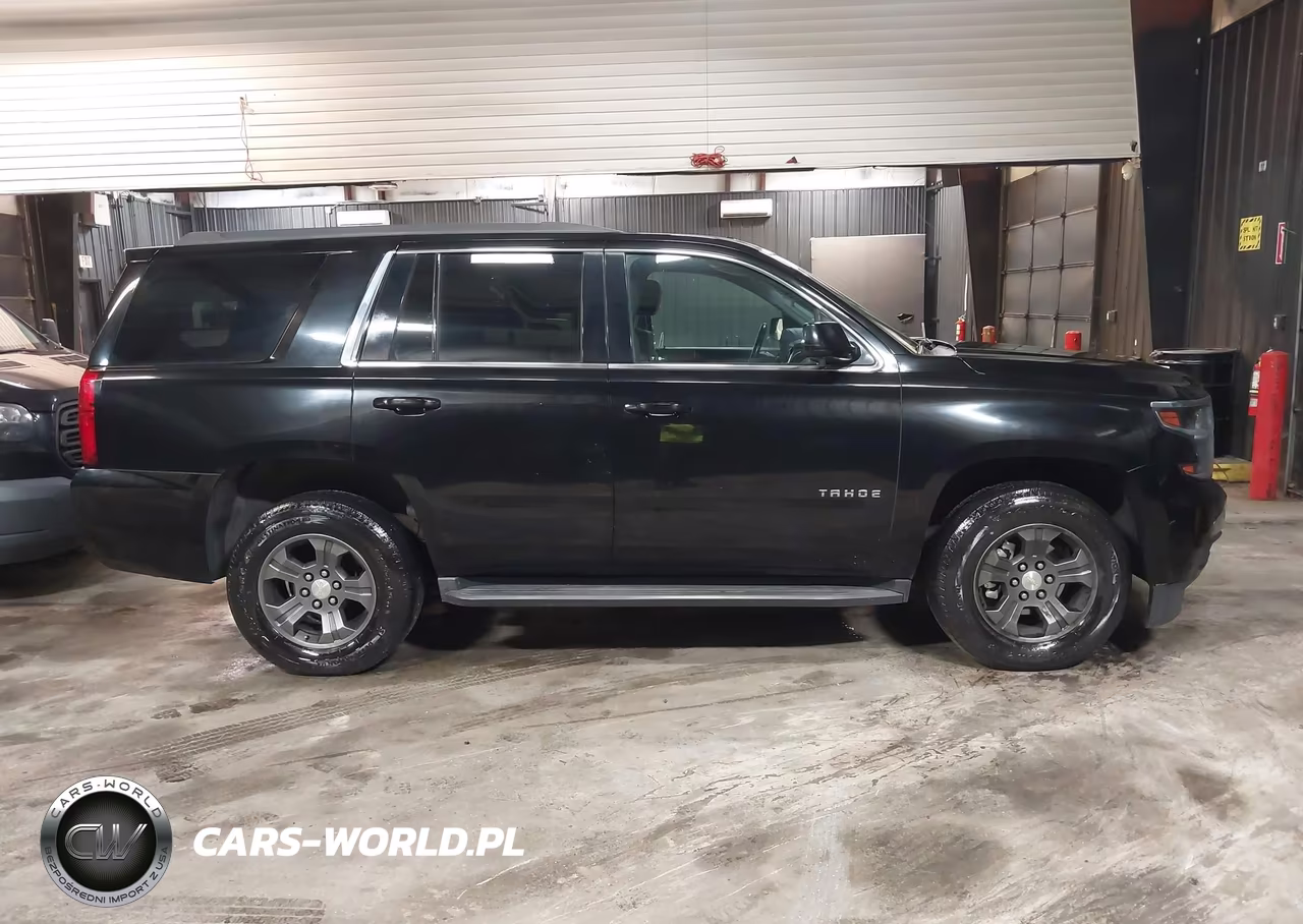 2018 Chevrolet Tahoe Ls VIN:1GNSKAEC7JR354470 - 18