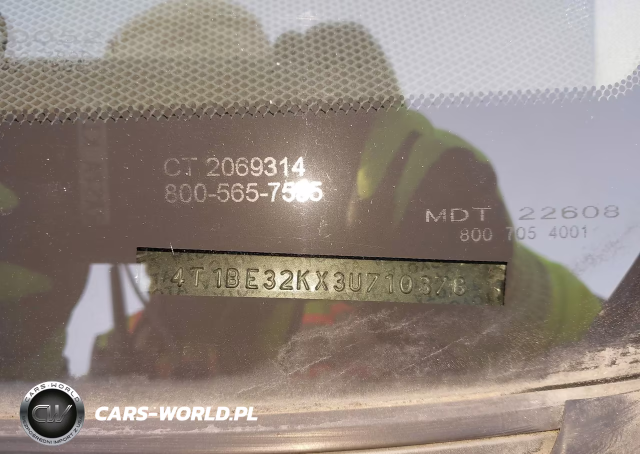 2003 Toyota Camry Xle VIN:4T1BE32KX3U710378 - 9