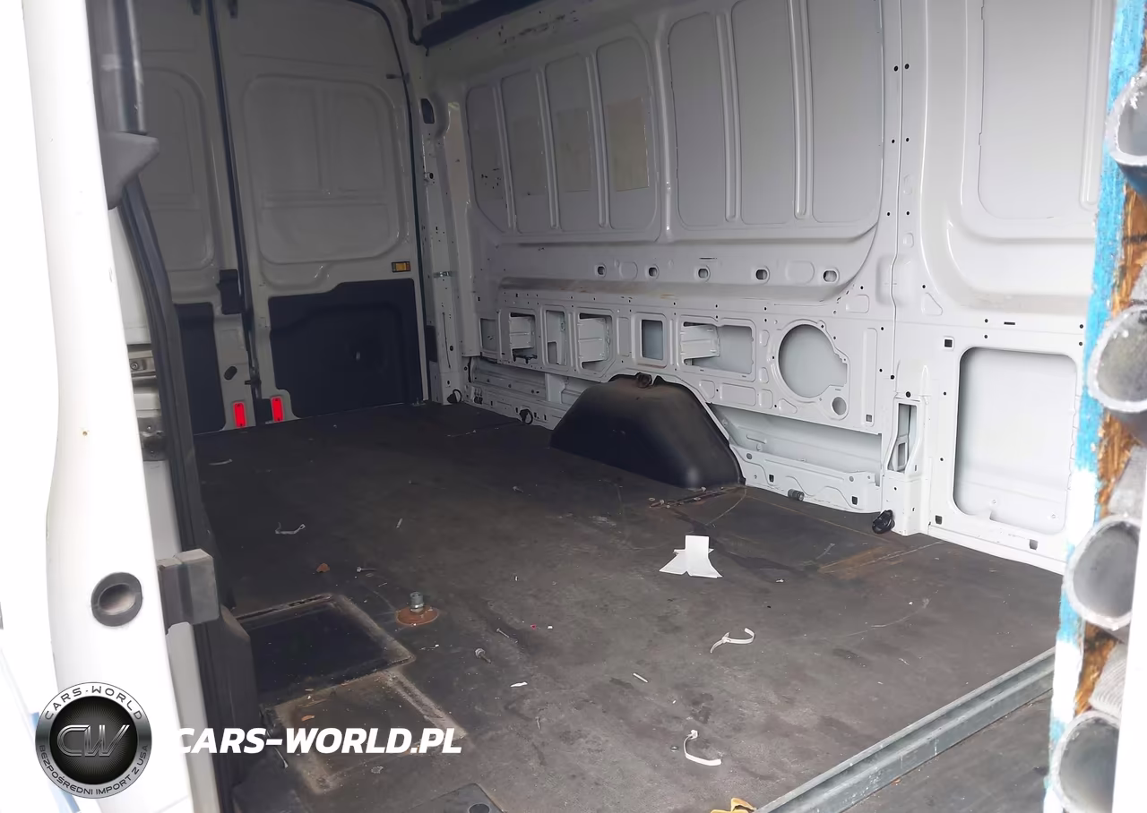 2019 Ford Transit-350 VIN:1FTBW3XMXKKA69612 - 8