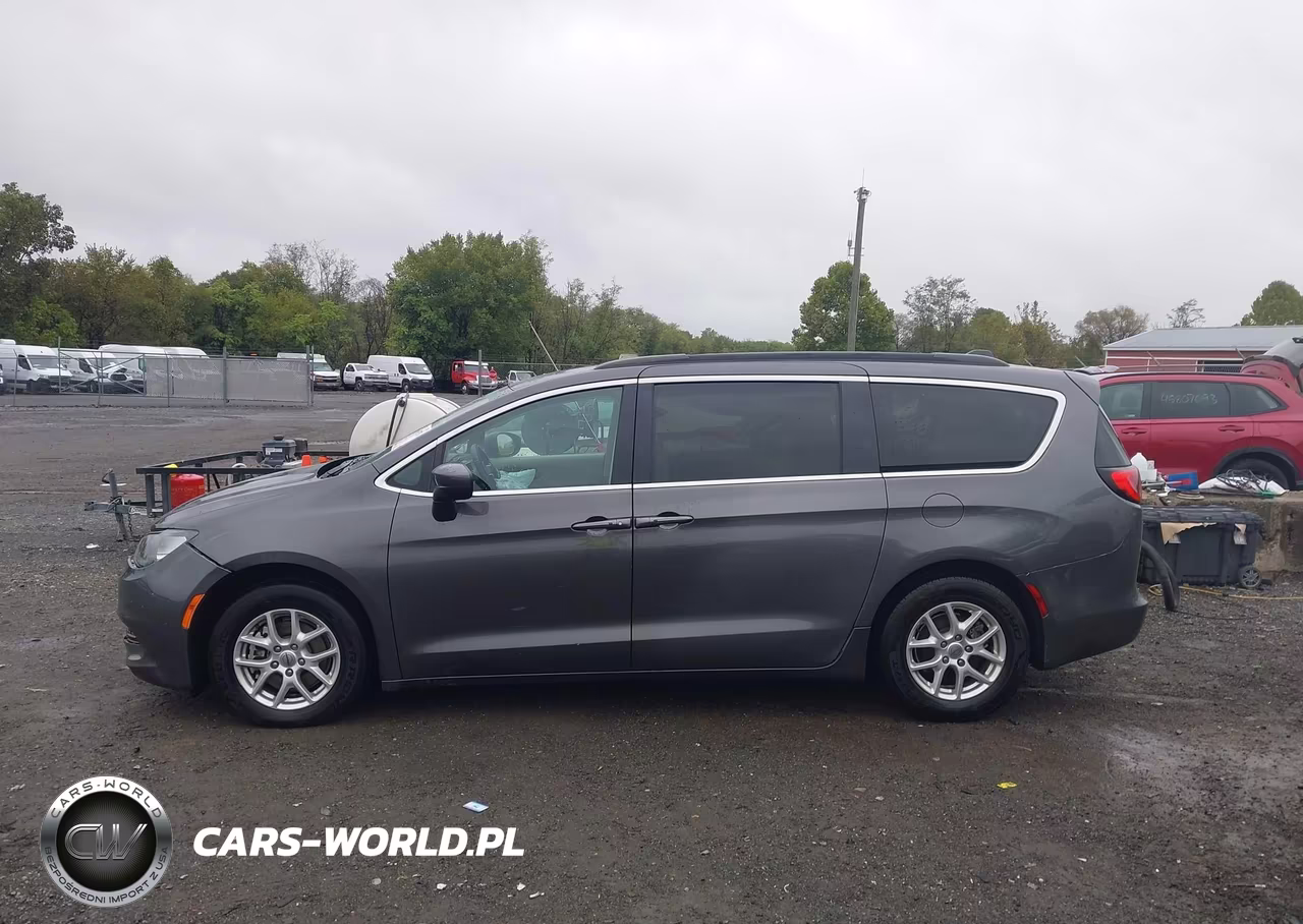 2021 Chrysler Voyager Lxi VIN:2C4RC1DG5MR538202 - 14