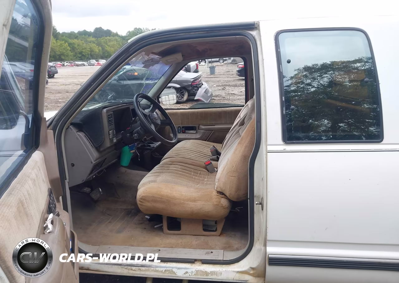 1992 Chevrolet Gmt-400 C1500 VIN:2GCEC19K4N1219742 - 5