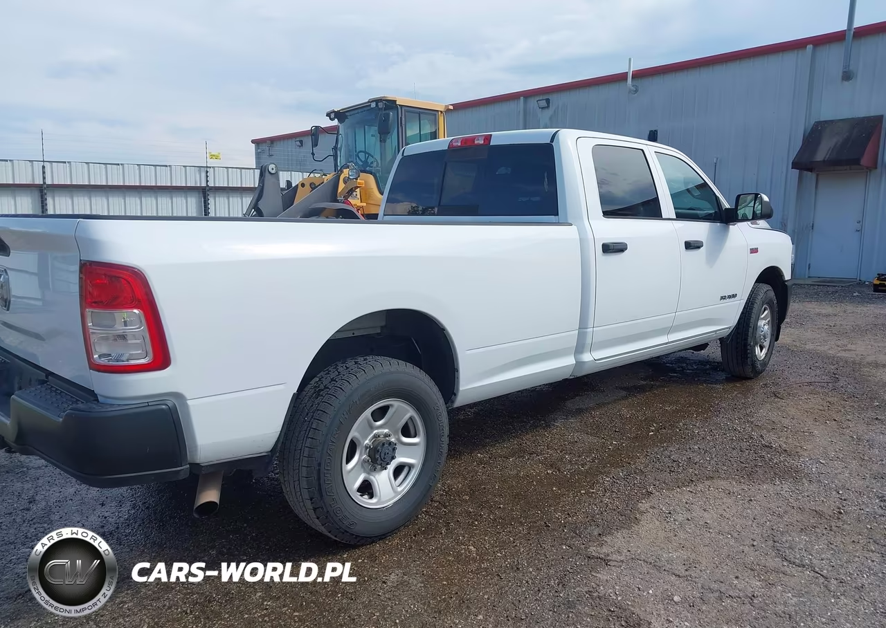 2020 Ram 3500 Tradesman 4X2 8' Box VIN:3C63R2GJ3LG232399 - 4