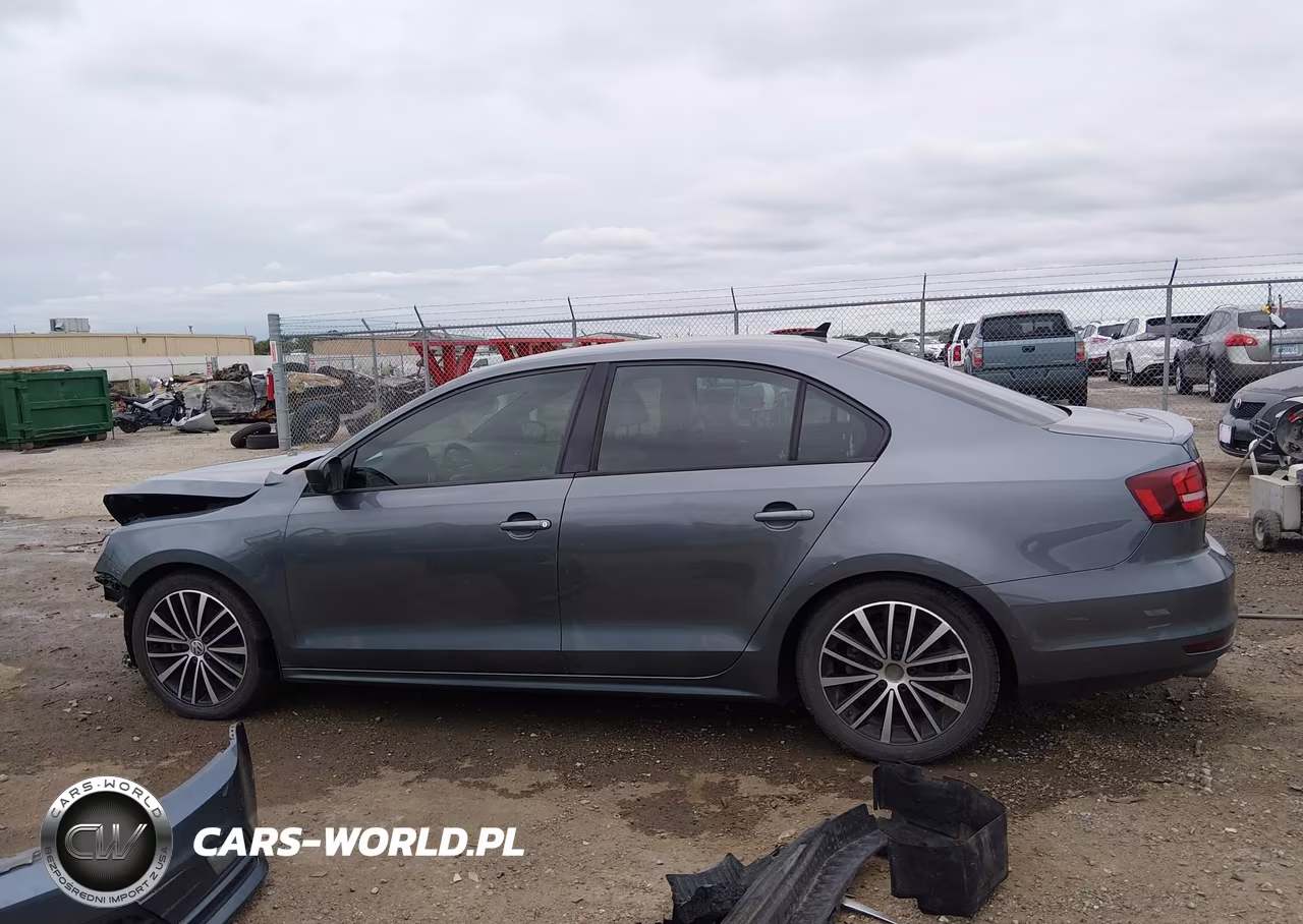 2016 Volkswagen Jetta 1.8T Sport VIN:3VWD17AJ8GM291155 - 15