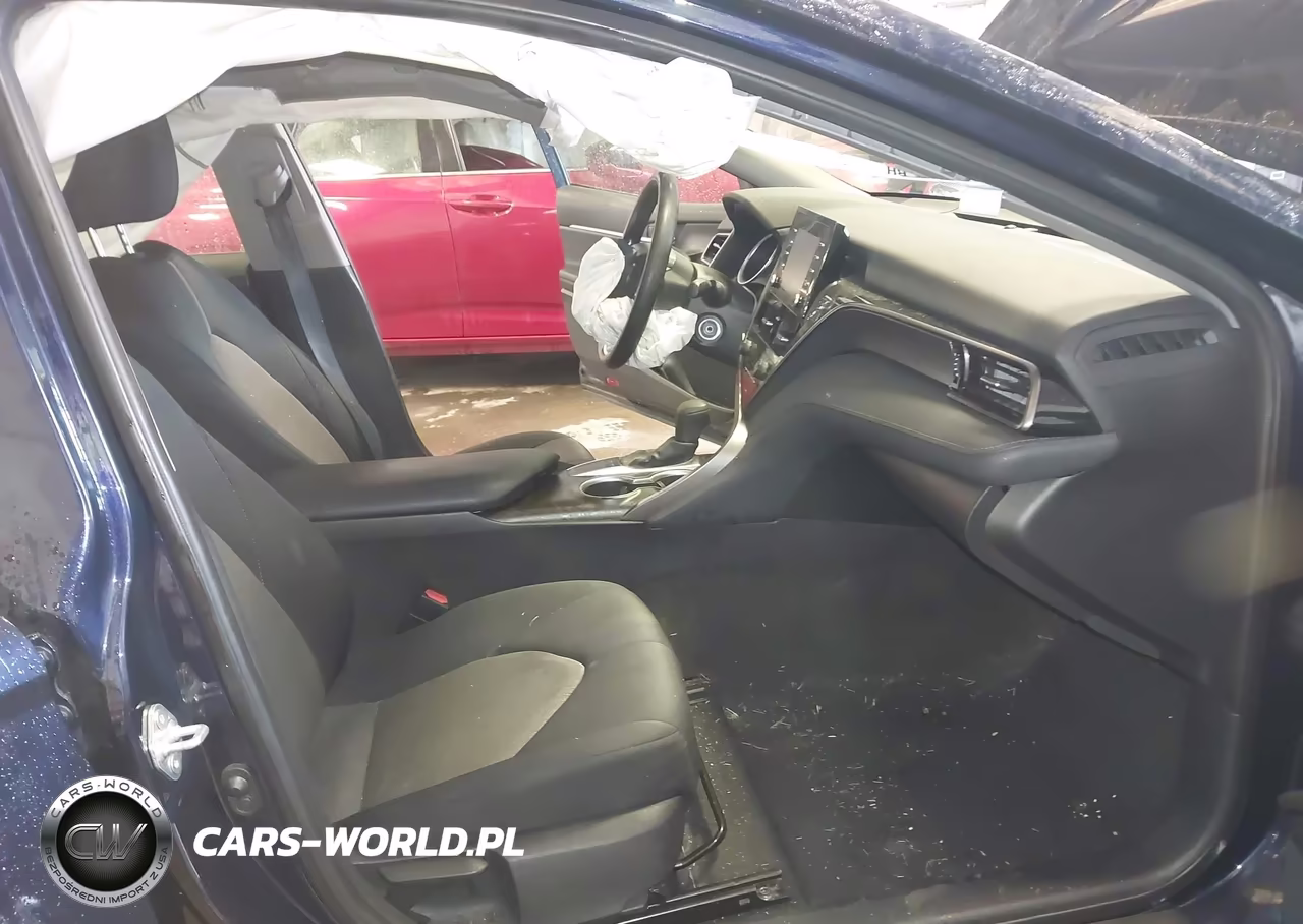 2022 Toyota Camry Le VIN:4T1C11AK7NU634773 - 5