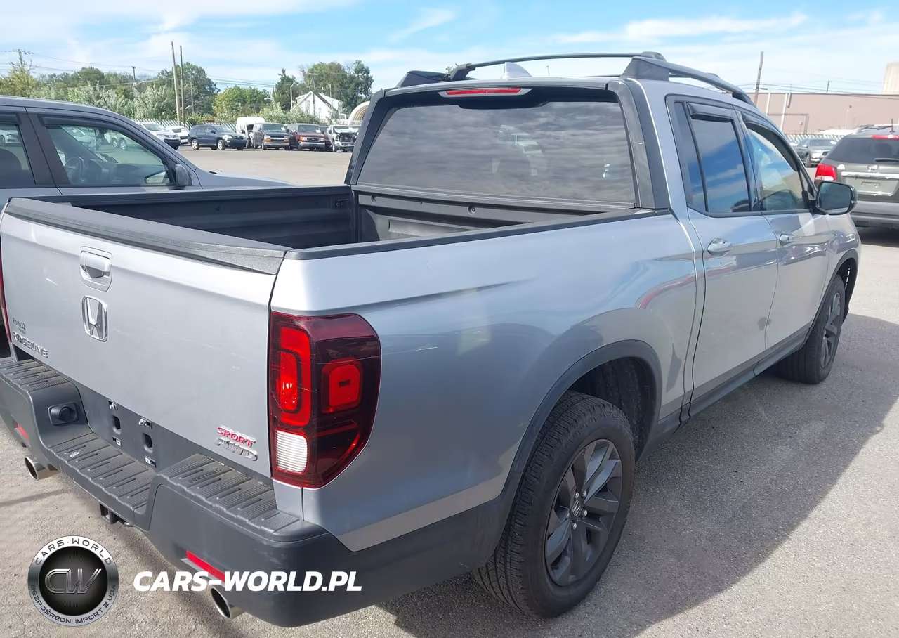 2021 Honda Ridgeline Sport VIN:5FPYK3F10MB001016 - 4