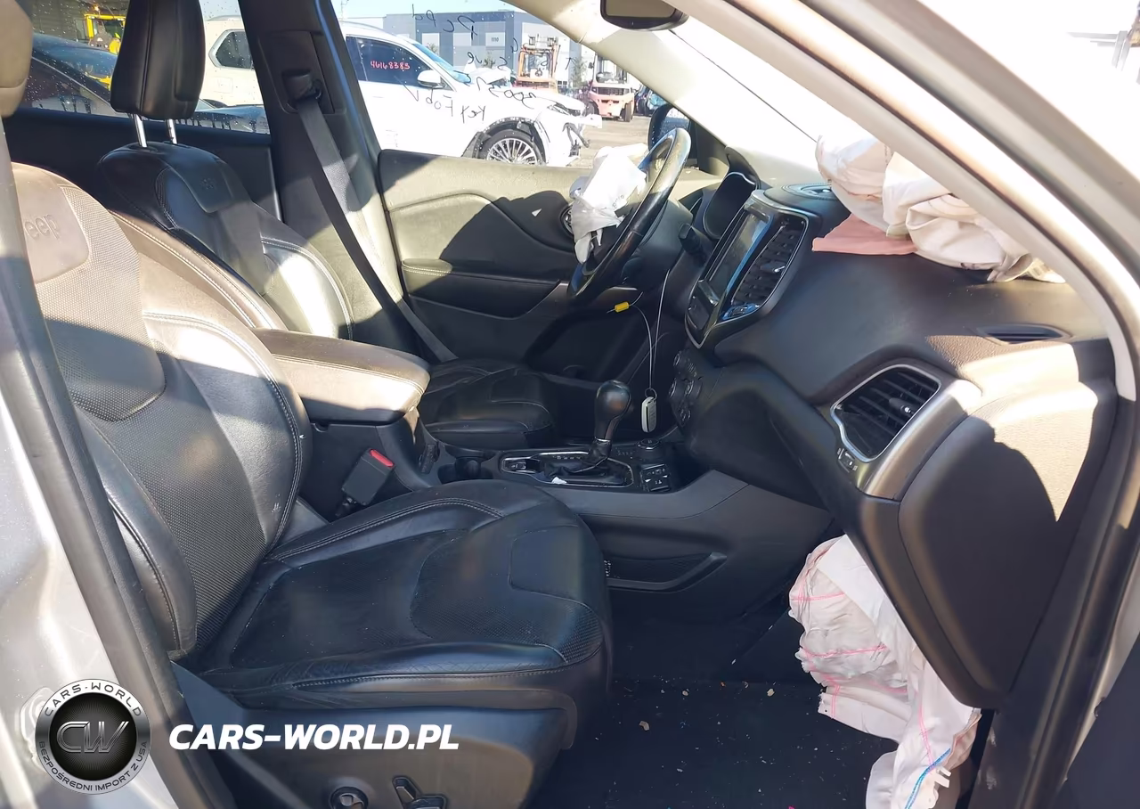 2019 Jeep Cherokee Limited 4X4 VIN:1C4PJMDX9KD303591 - 5