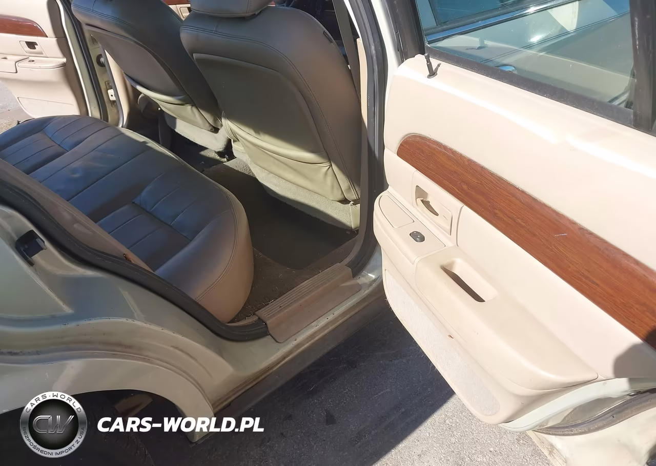 2004 Mercury Grand Marquis Ls VIN:2MEHM75W44X621115 - 8