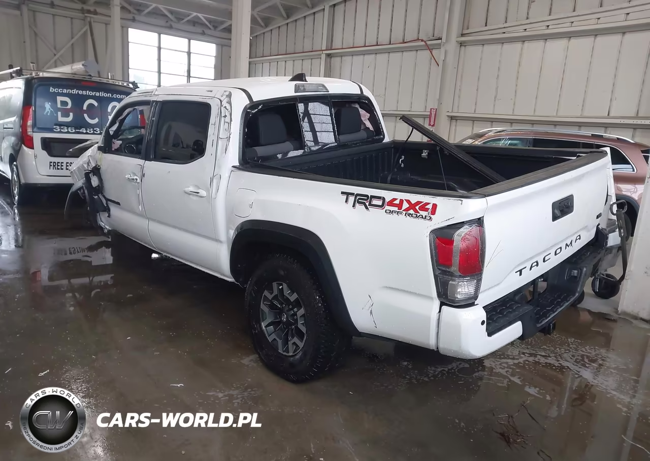 2023 Toyota Tacoma Trd Off Road VIN:3TMCZ5AN8PM625781 - 3
