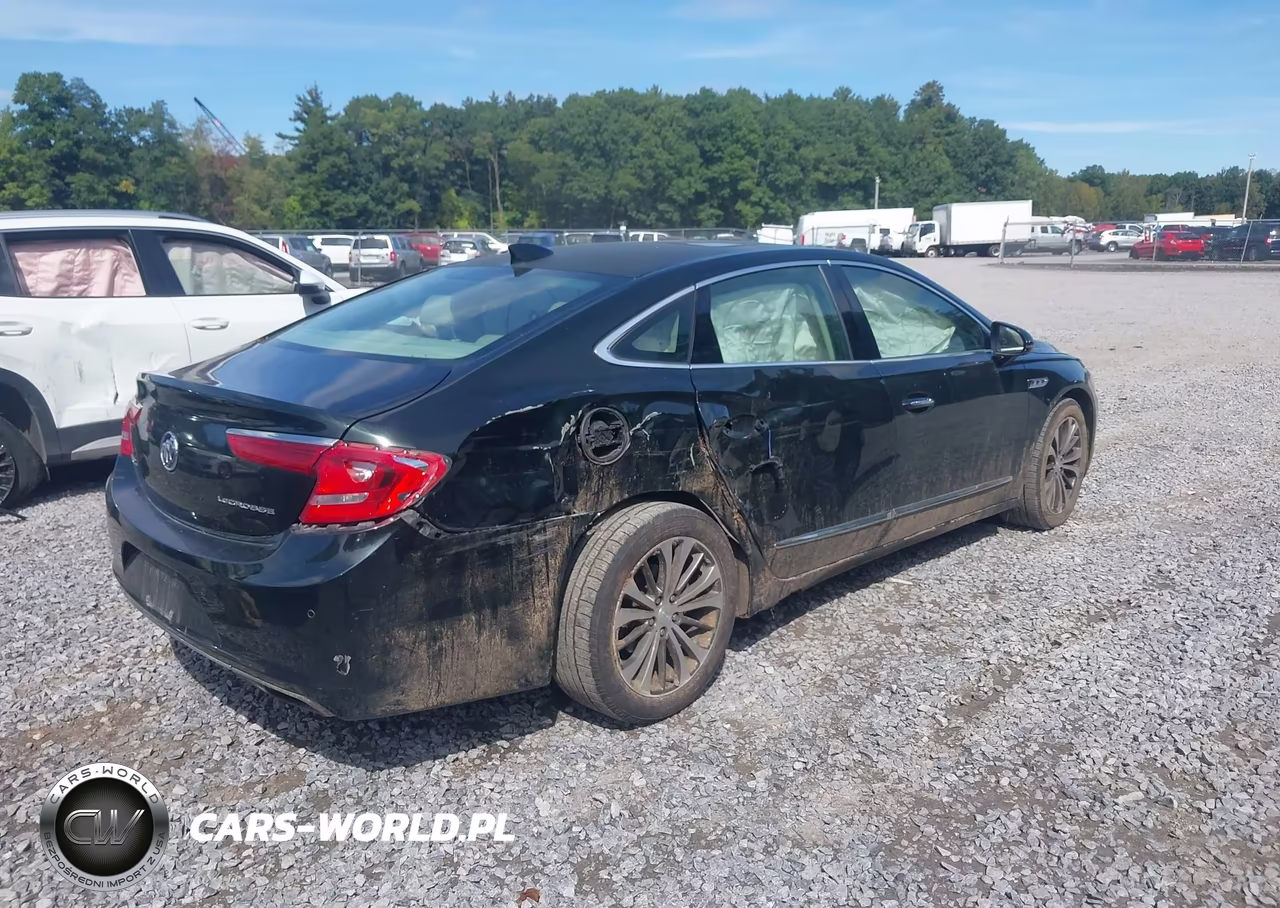 2017 Buick Lacrosse Essence VIN:1G4ZP5SS3HU127534 - 4