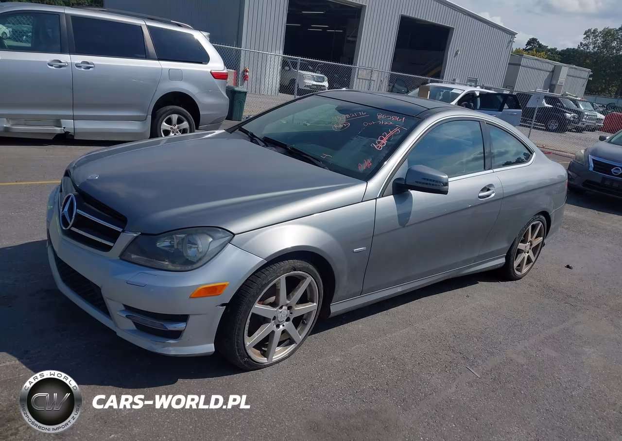 2012 Mercedes-Benz C 250 VIN:WDDGJ4HB6CF802861 - 2
