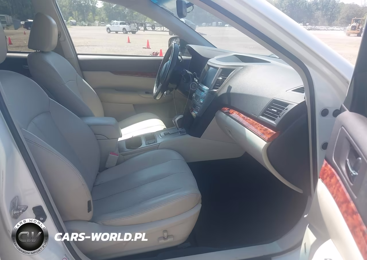2011 Subaru Outback 3.6R Limited VIN:4S4BRDLC3B2347921 - 5