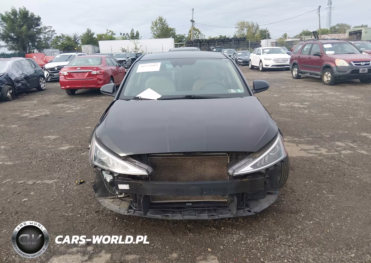 2019 Hyundai Elantra Sel VIN:5NPD84LF6KH415248 - 13