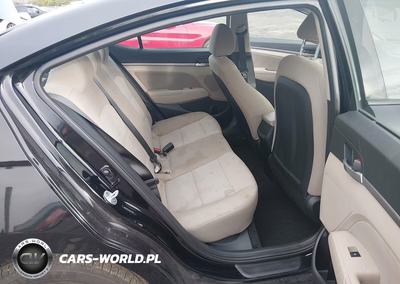 2019 Hyundai Elantra Sel VIN:5NPD84LF6KH415248 - 8