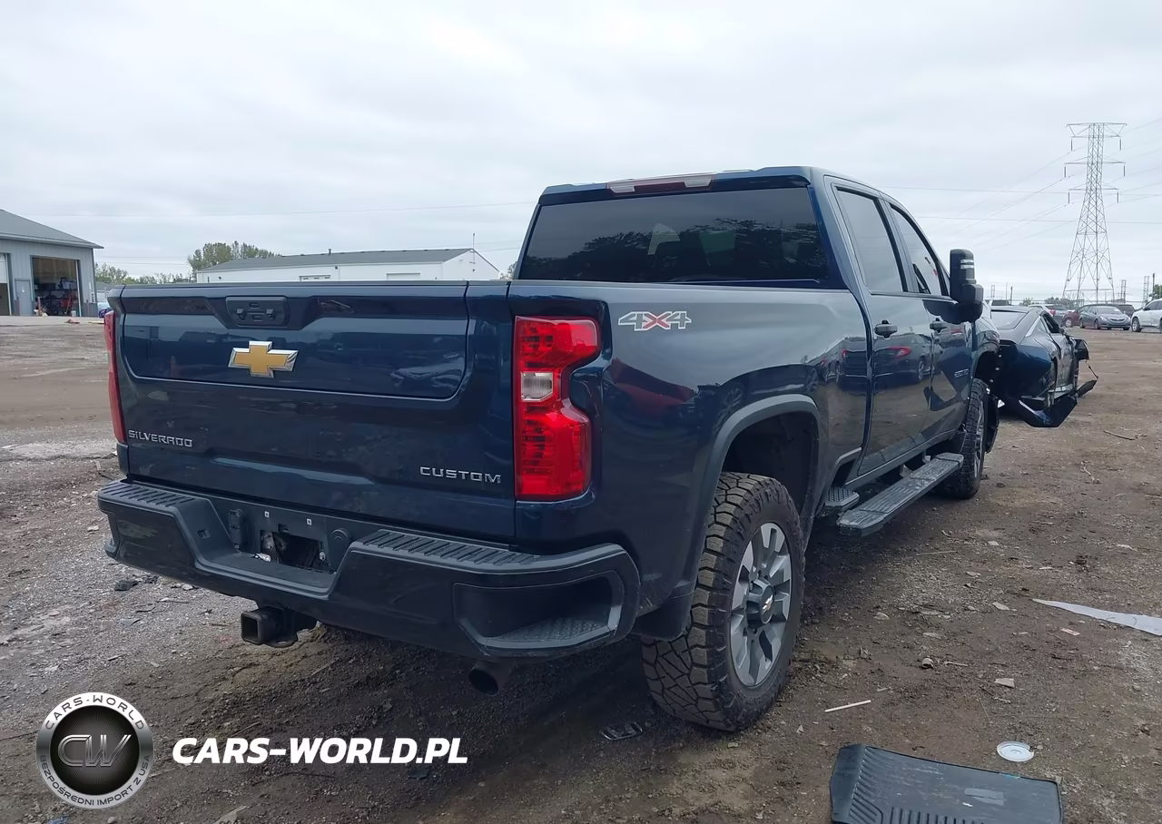 2022 Chevrolet Silverado 2500Hd 4Wd Standard Bed Custom VIN:1GC4YME70NF129223 - 4