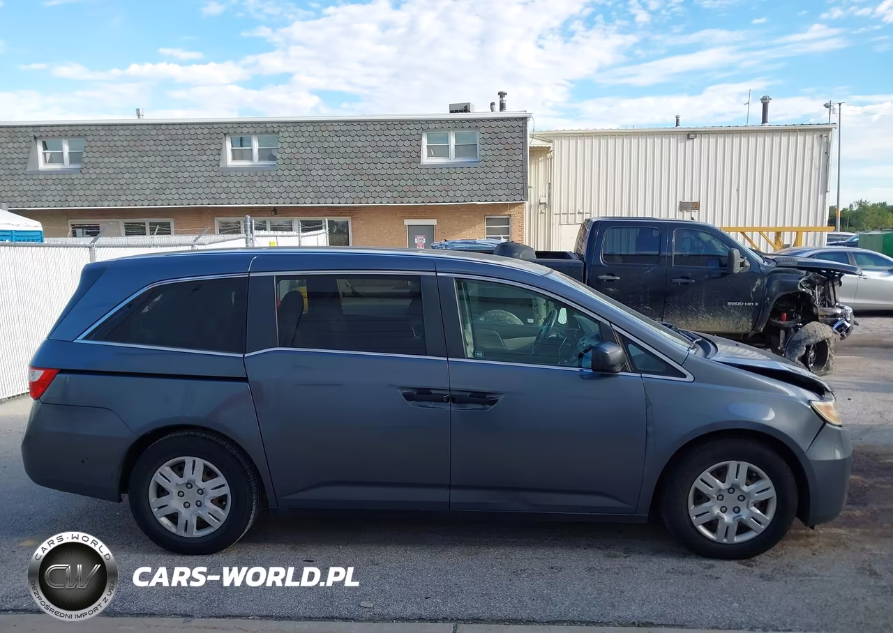 2011 Honda Odyssey Lx VIN:5FNRL5H29BB022259 - 13