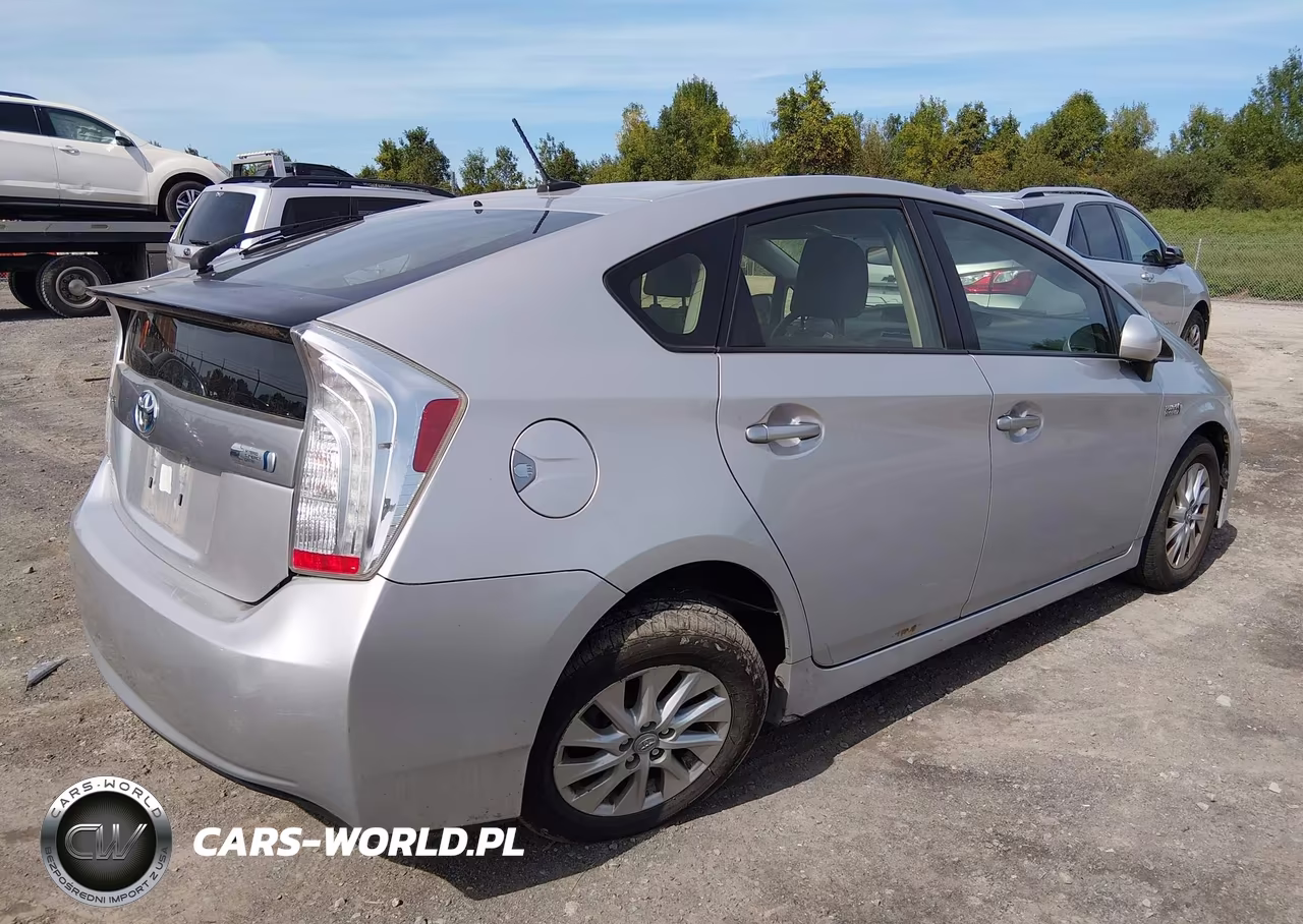 2012 Toyota Prius Plug-In VIN:JTDKN3DP4C3026655 - 4
