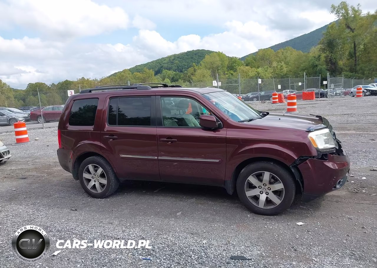 2013 Honda Pilot Touring VIN:5FNYF4H96DB054406 - 13