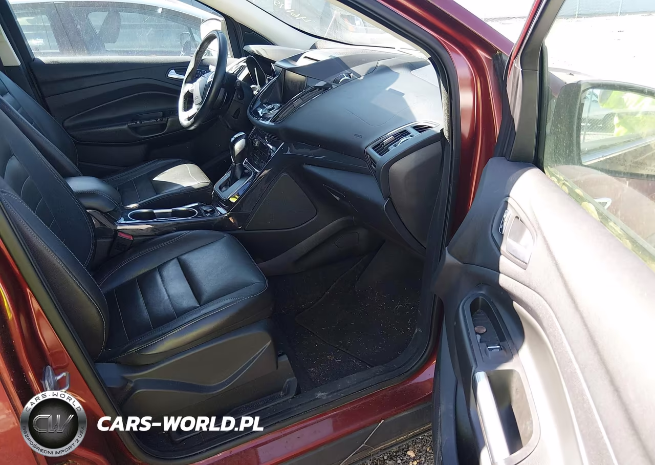 2014 Ford Escape Titanium VIN:1FMCU0JX1EUB35884 - 5