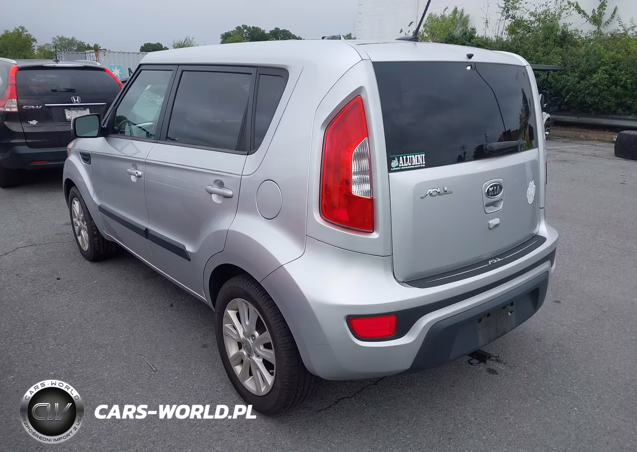 2012 Kia Soul + VIN:KNDJT2A6XC7395052 - 3