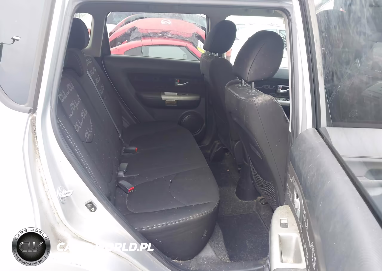 2012 Kia Soul + VIN:KNDJT2A6XC7395052 - 8