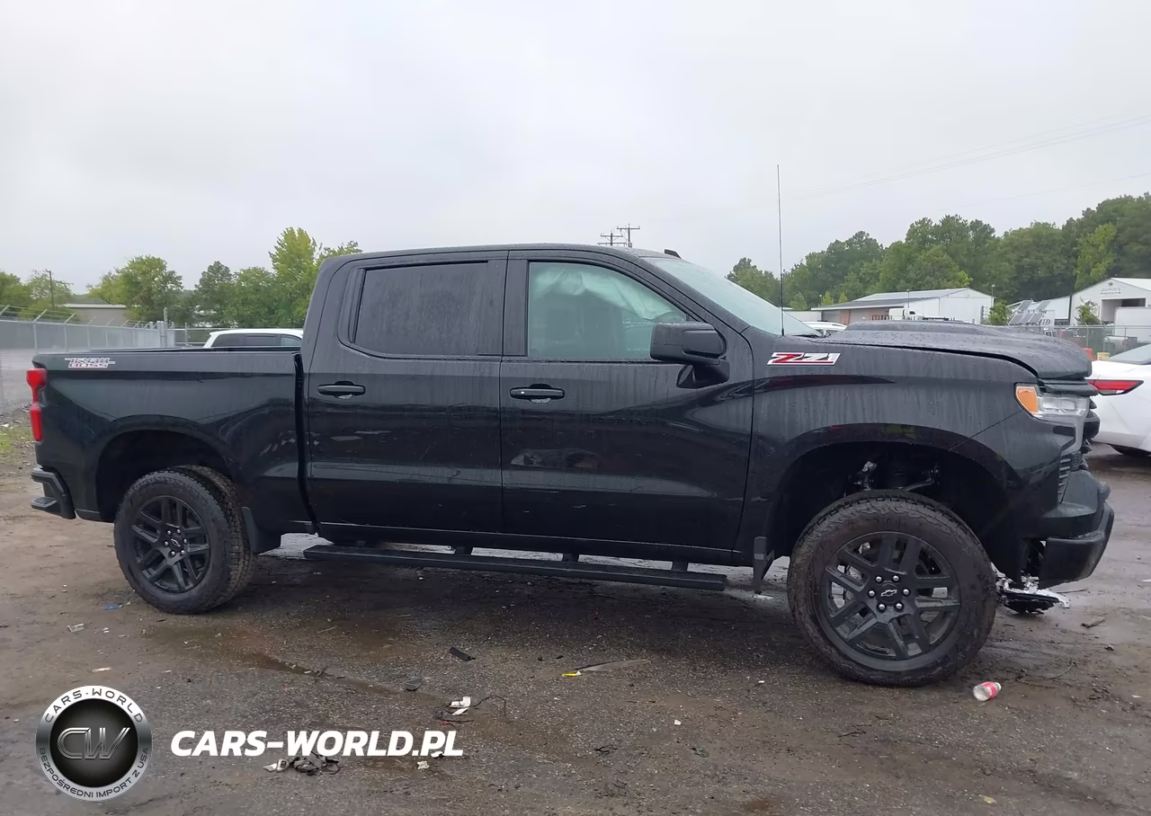 2026 Chevrolet Silverado 1500 4Wd Short Bed Lt Trail Boss VIN:3GCUKFED4TG350287 - 14