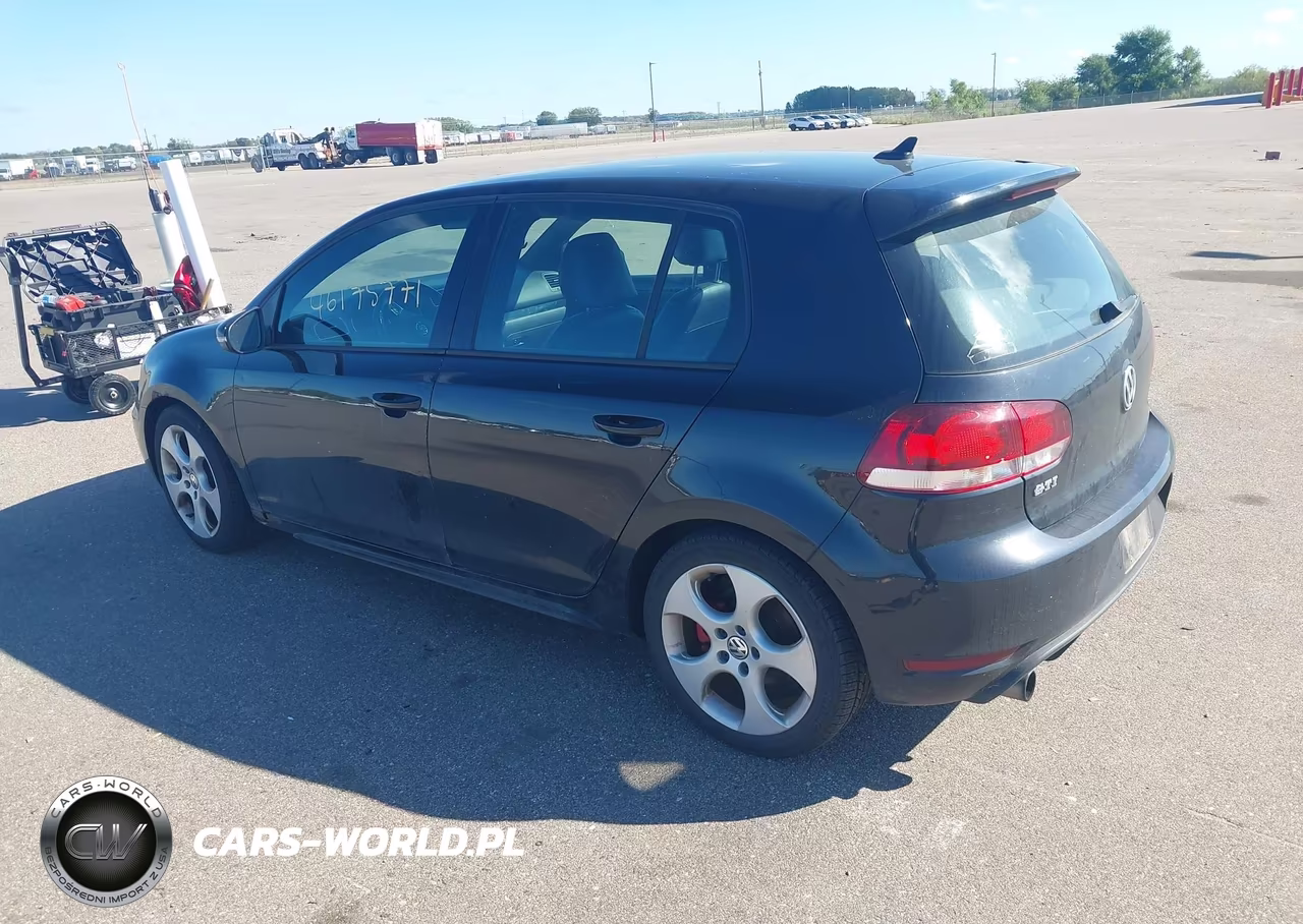 2010 Volkswagen Gti 4-Door VIN:WVWHV7AJ0AW192832 - 3