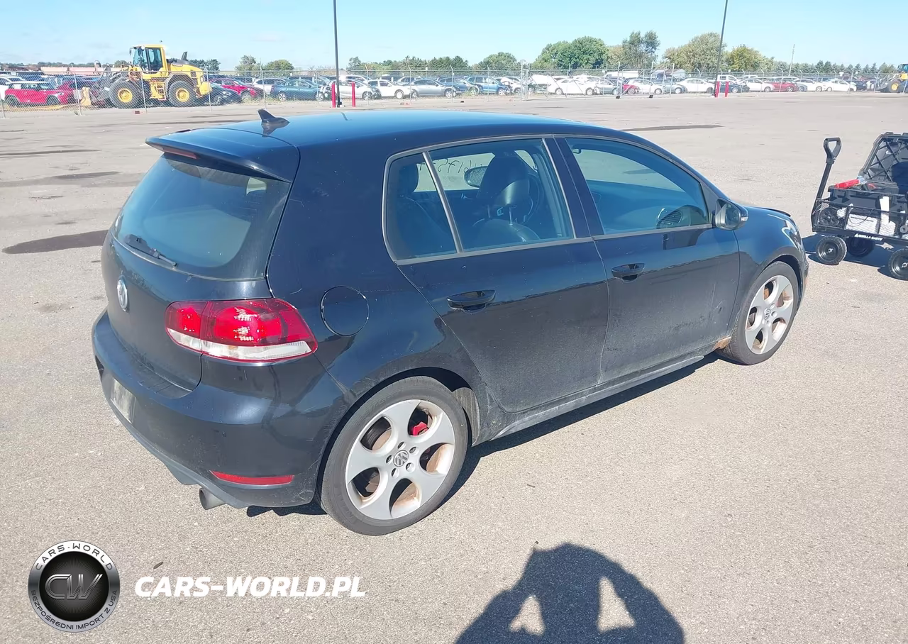 2010 Volkswagen Gti 4-Door VIN:WVWHV7AJ0AW192832 - 4