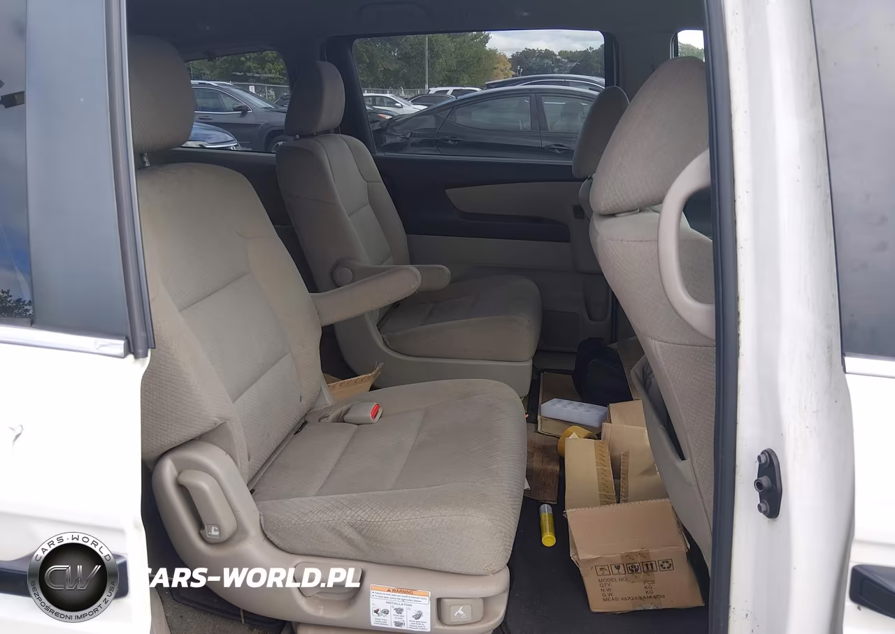 2015 Honda Odyssey Lx VIN:5FNRL5H21FB114407 - 8