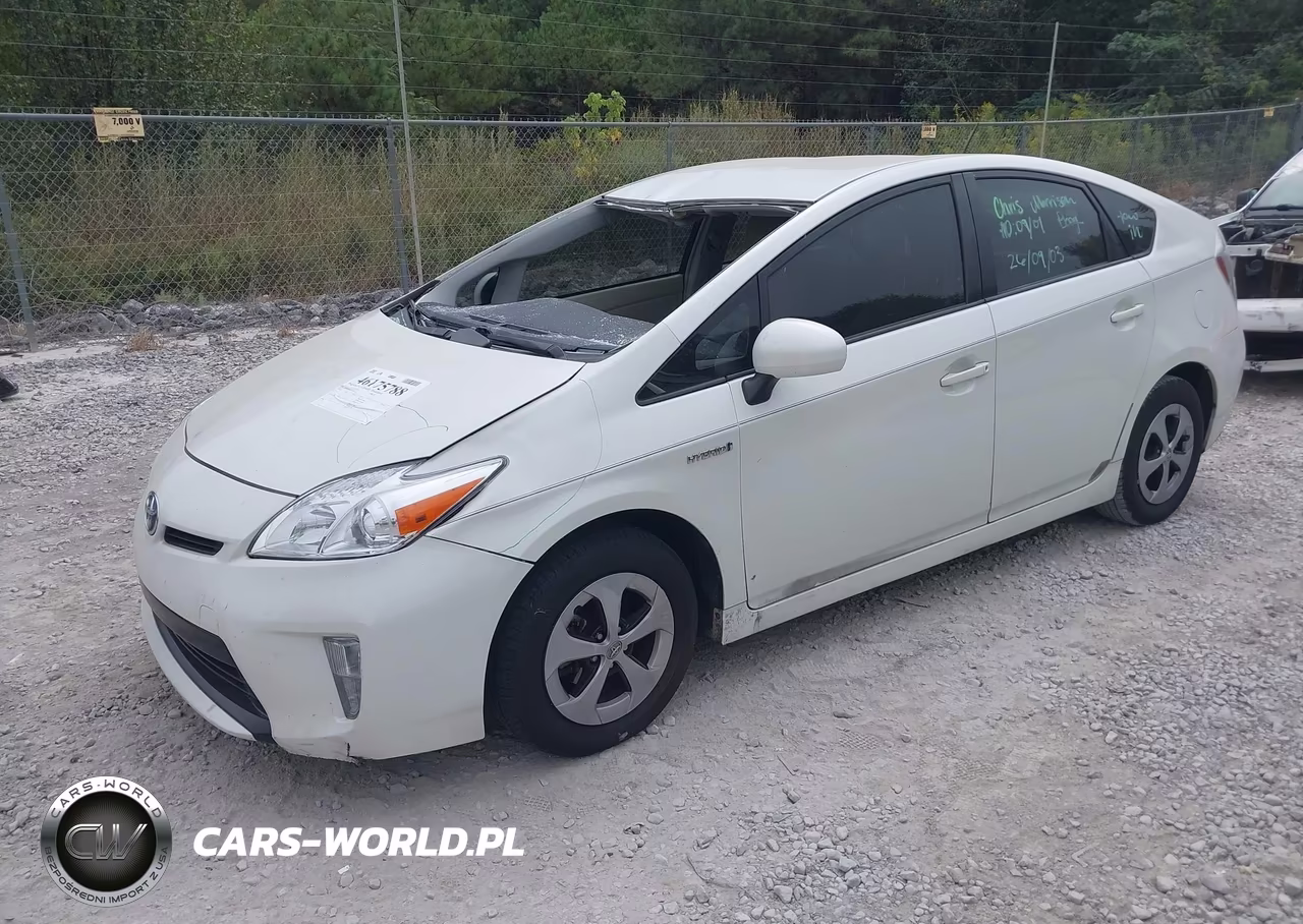 2015 Toyota Prius Two VIN:JTDKN3DU0F1995908 - 2