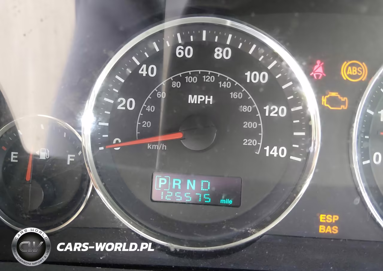 2007 Jeep Grand Cherokee Laredo VIN:1J8GR48K37C687090 - 15