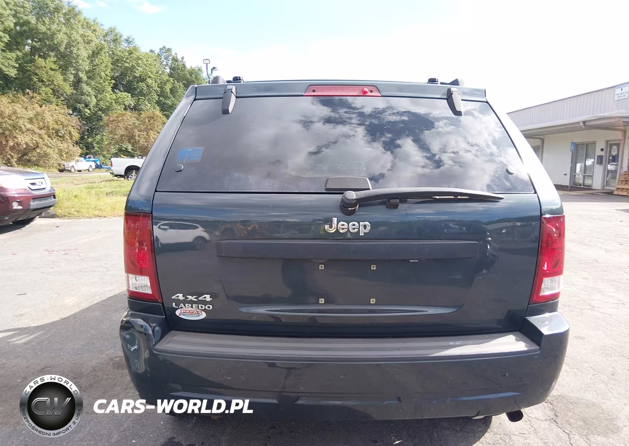 2007 Jeep Grand Cherokee Laredo VIN:1J8GR48K37C687090 - 16