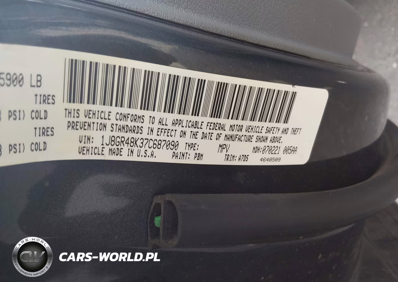 2007 Jeep Grand Cherokee Laredo VIN:1J8GR48K37C687090 - 9