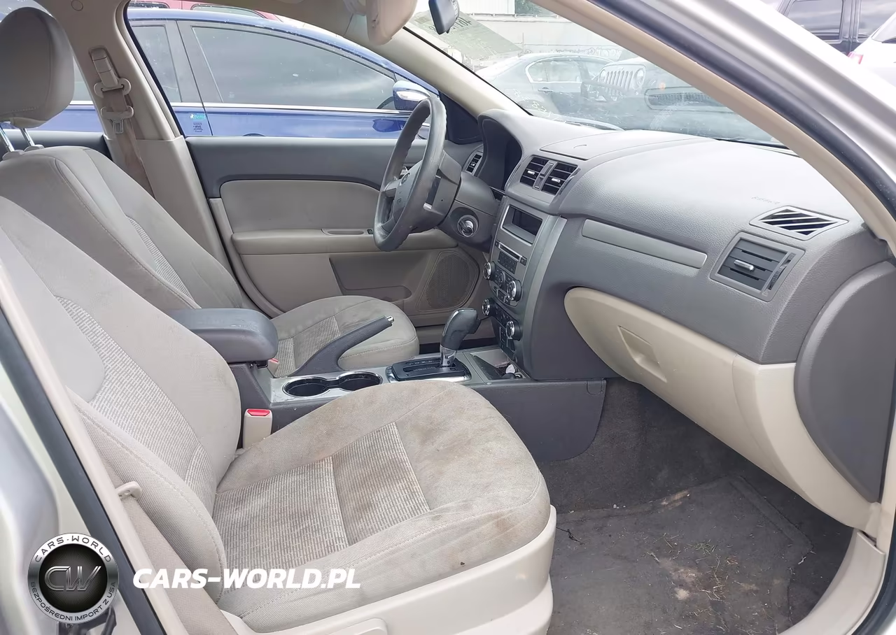 2010 Ford Fusion Se VIN:3FAHP0HA3AR405840 - 5