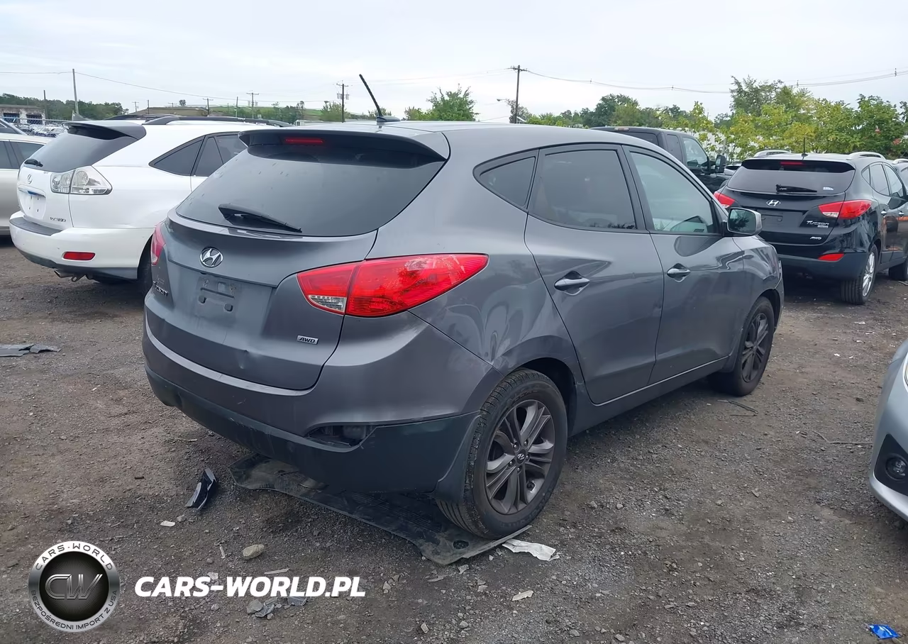 2015 Hyundai Tucson Gls VIN:KM8JTCAF1FU033893 - 4
