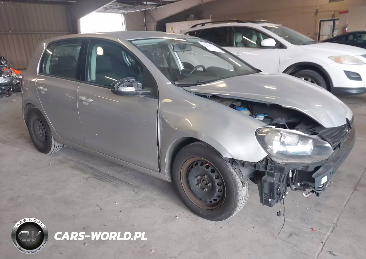 2012 Volkswagen Golf 2.5L 4-Door