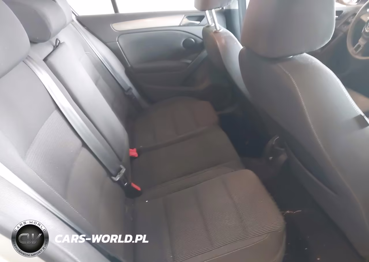 2012 Volkswagen Golf 2.5L 4-Door VIN:WVWDB7AJ1CW321199 - 8