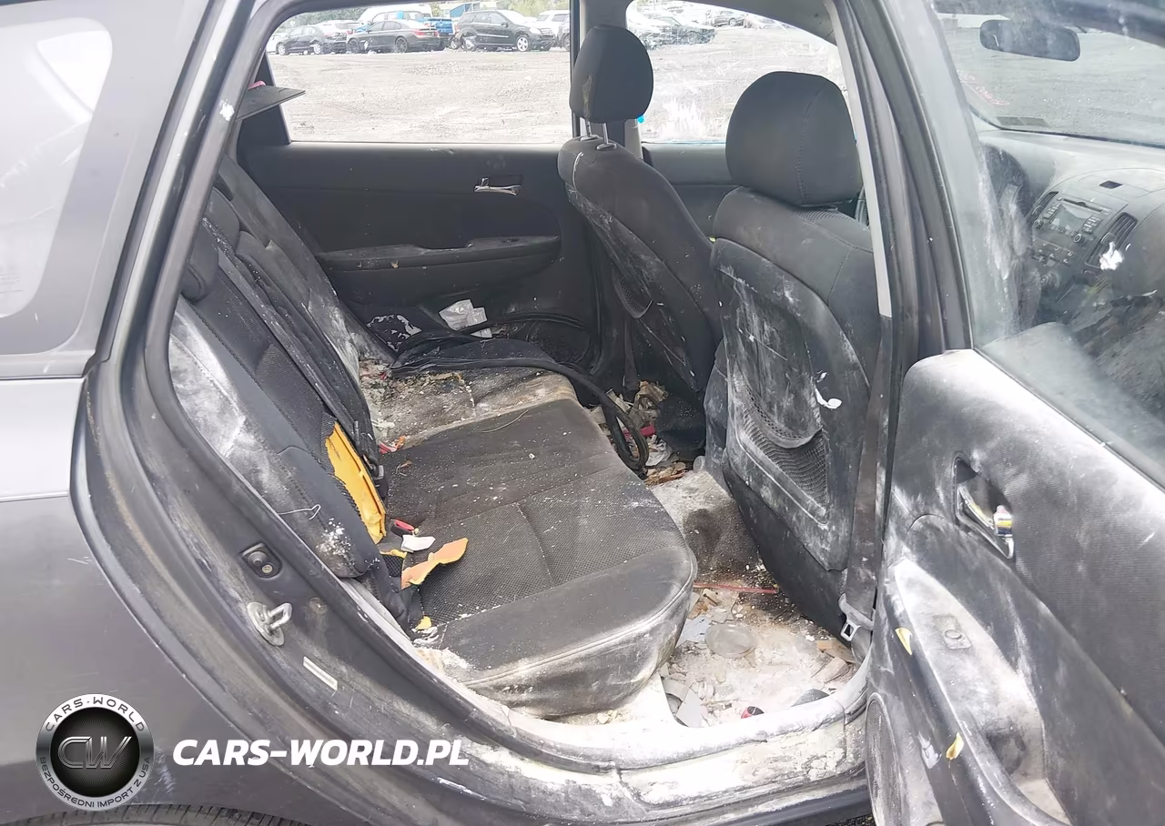 2009 Hyundai Elantra Touring VIN:KMHDC86EX9U034555 - 8