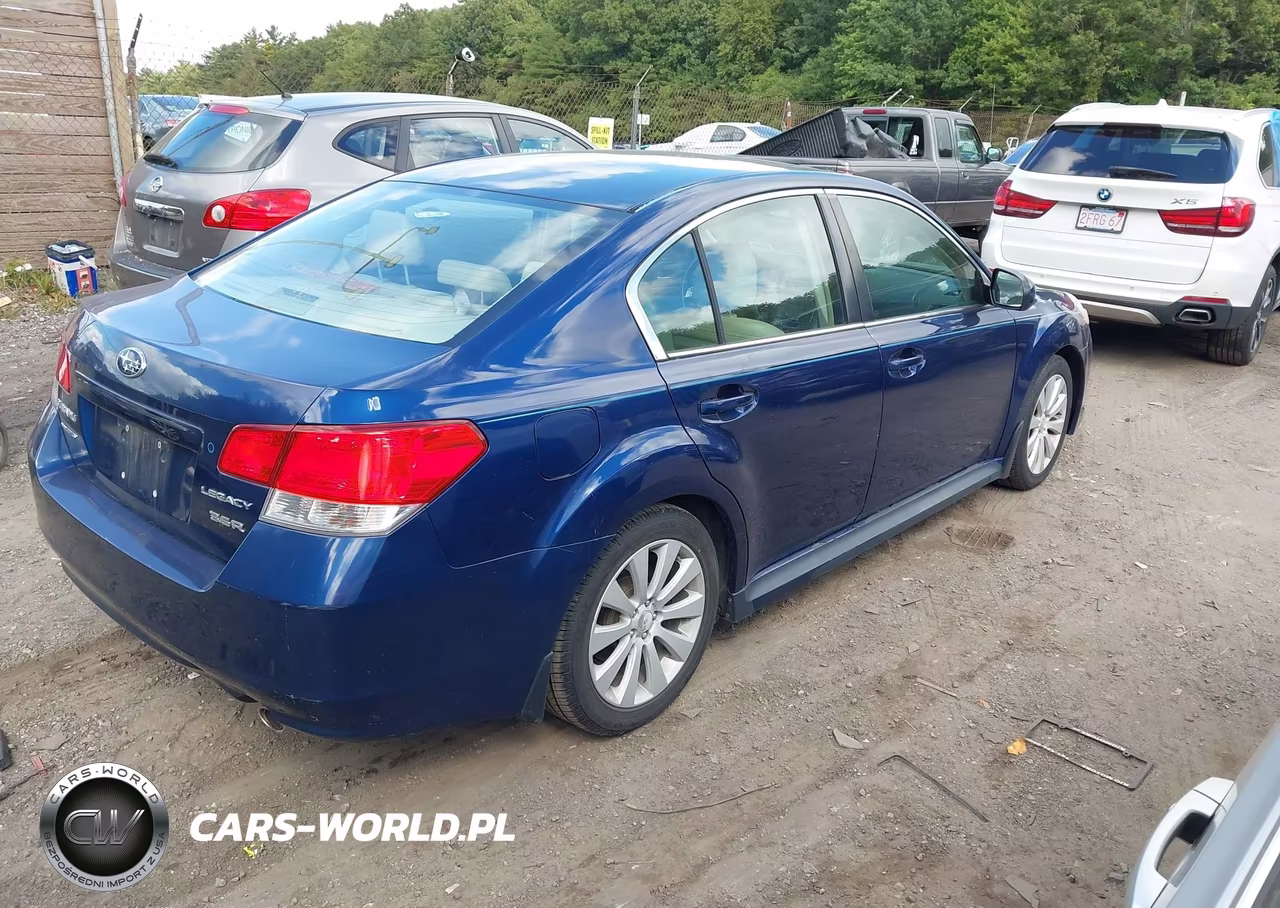 2010 Subaru Legacy 3.6R Limited VIN:4S3BMDK60A2216023 - 4