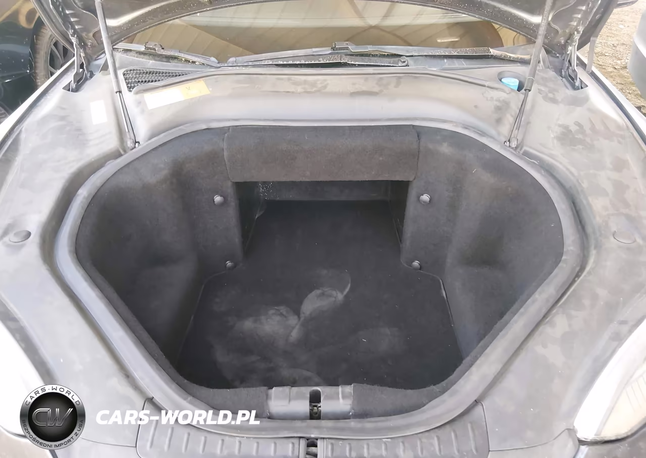 2014 Tesla Model S P85 VIN:5YJSA1H13EFP59565 - 10