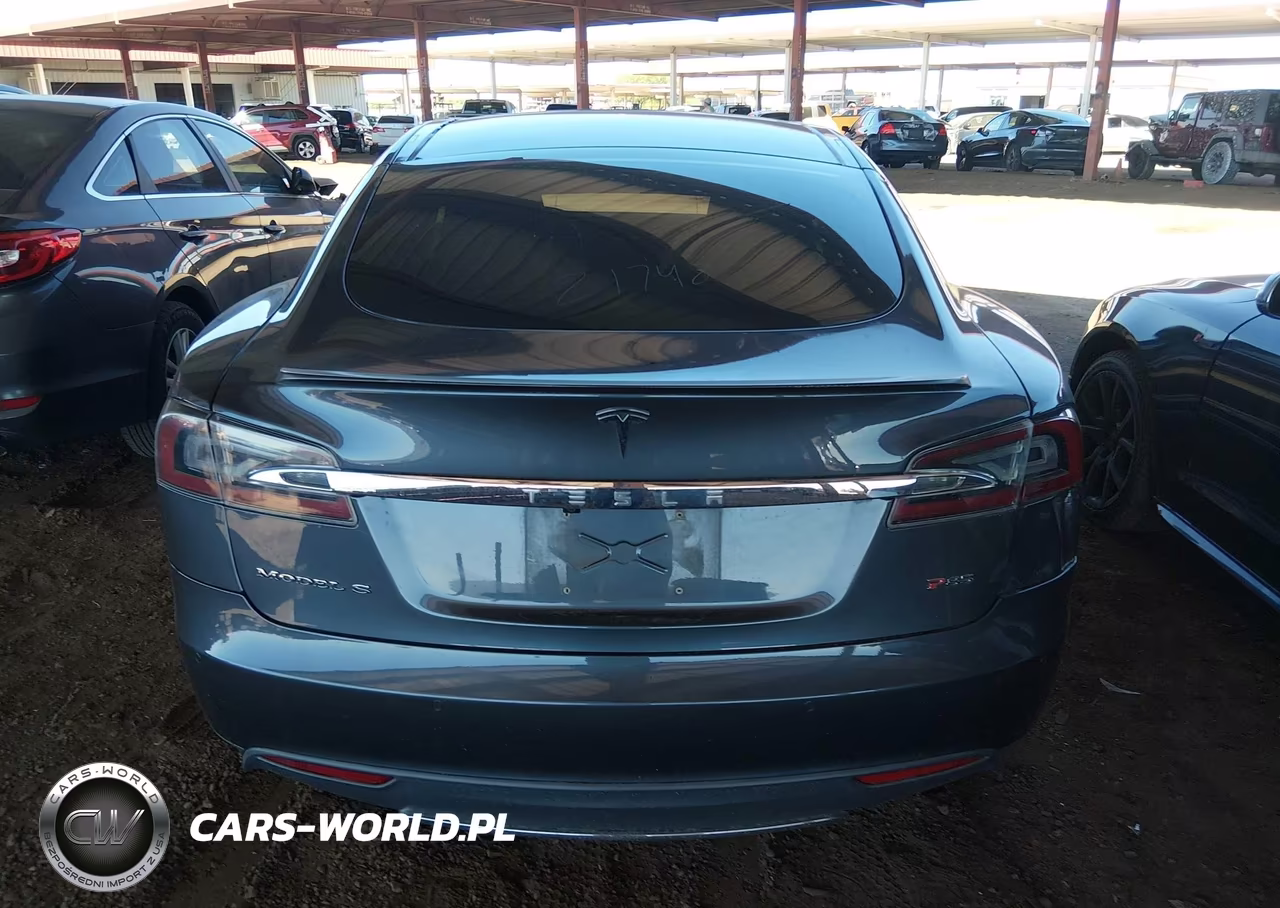 2014 Tesla Model S P85 VIN:5YJSA1H13EFP59565 - 16