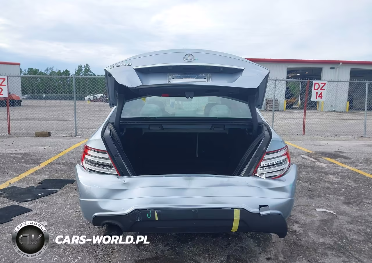 2013 Mercedes-Benz C 250 Sport VIN:WDDGF4HB1DA770482 - 16