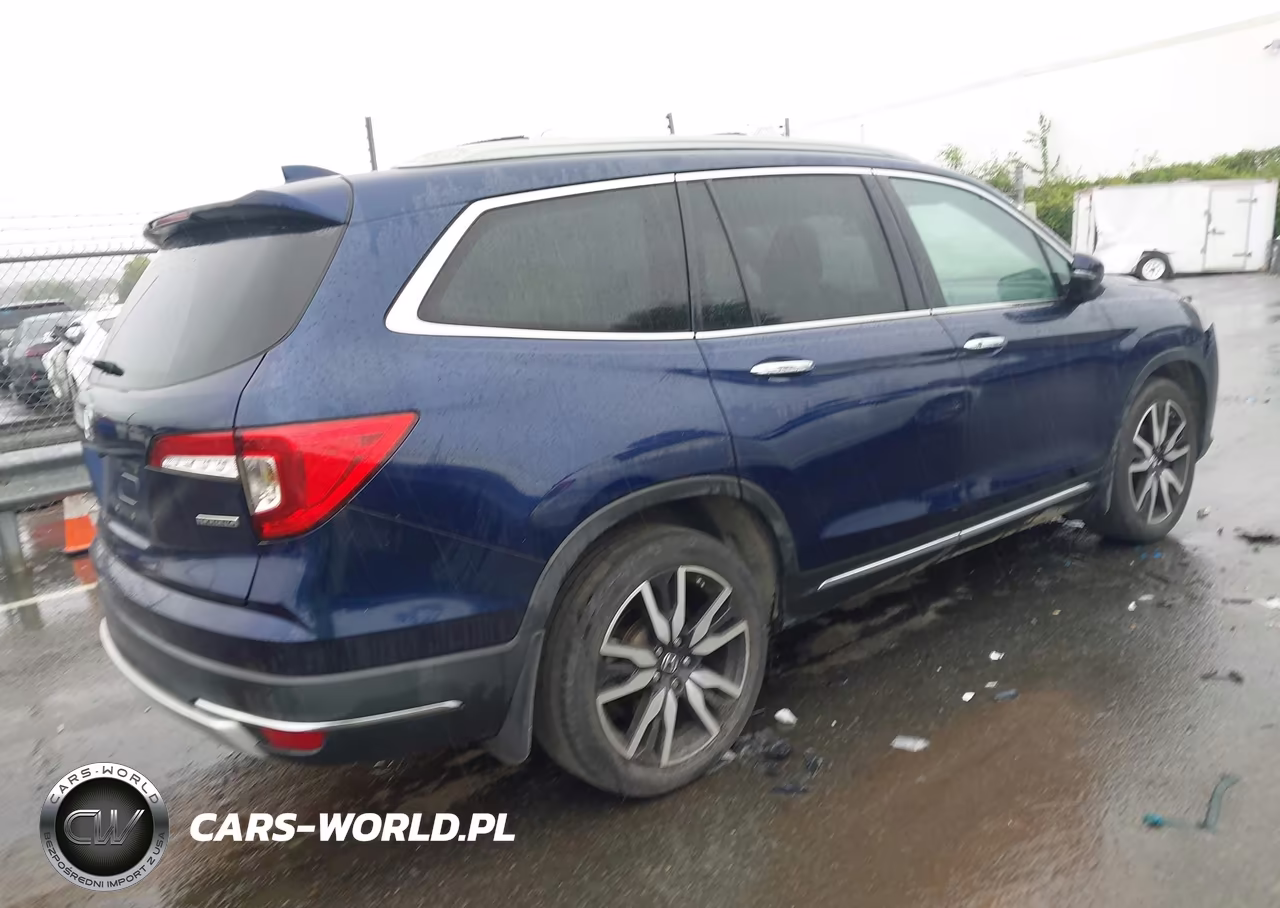 2019 Honda Pilot Touring VIN:5FNYF5H96KB030321 - 4