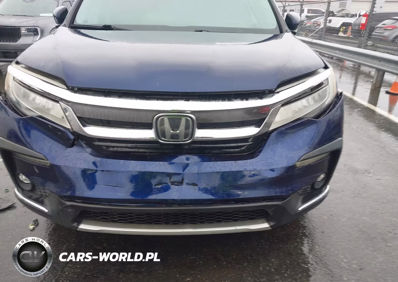 2019 Honda Pilot Touring VIN:5FNYF5H96KB030321 - 6