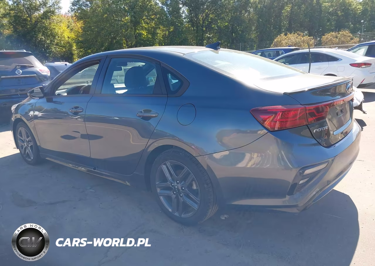 2021 Kia Forte Gt-Line VIN:3KPF34AD2ME400102 - 3