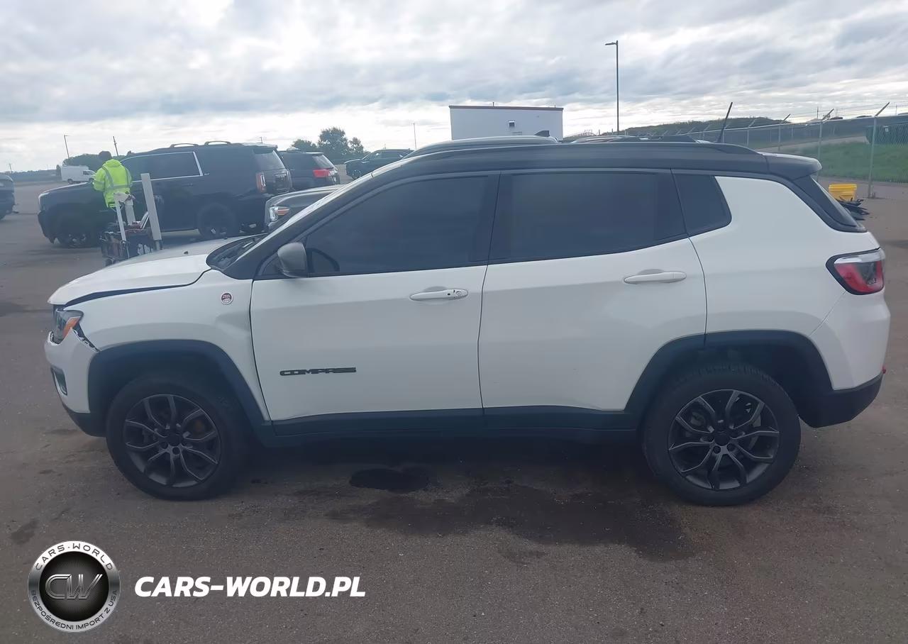 2018 Jeep Compass Trailhawk 4X4 VIN:3C4NJDDB4JT234796 - 14
