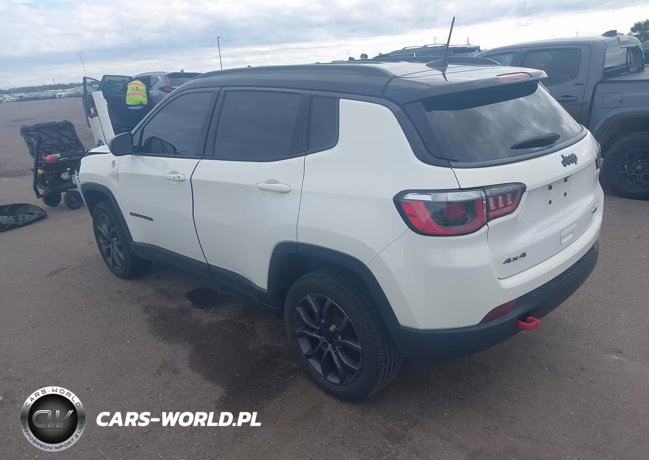 2018 Jeep Compass Trailhawk 4X4 VIN:3C4NJDDB4JT234796 - 3