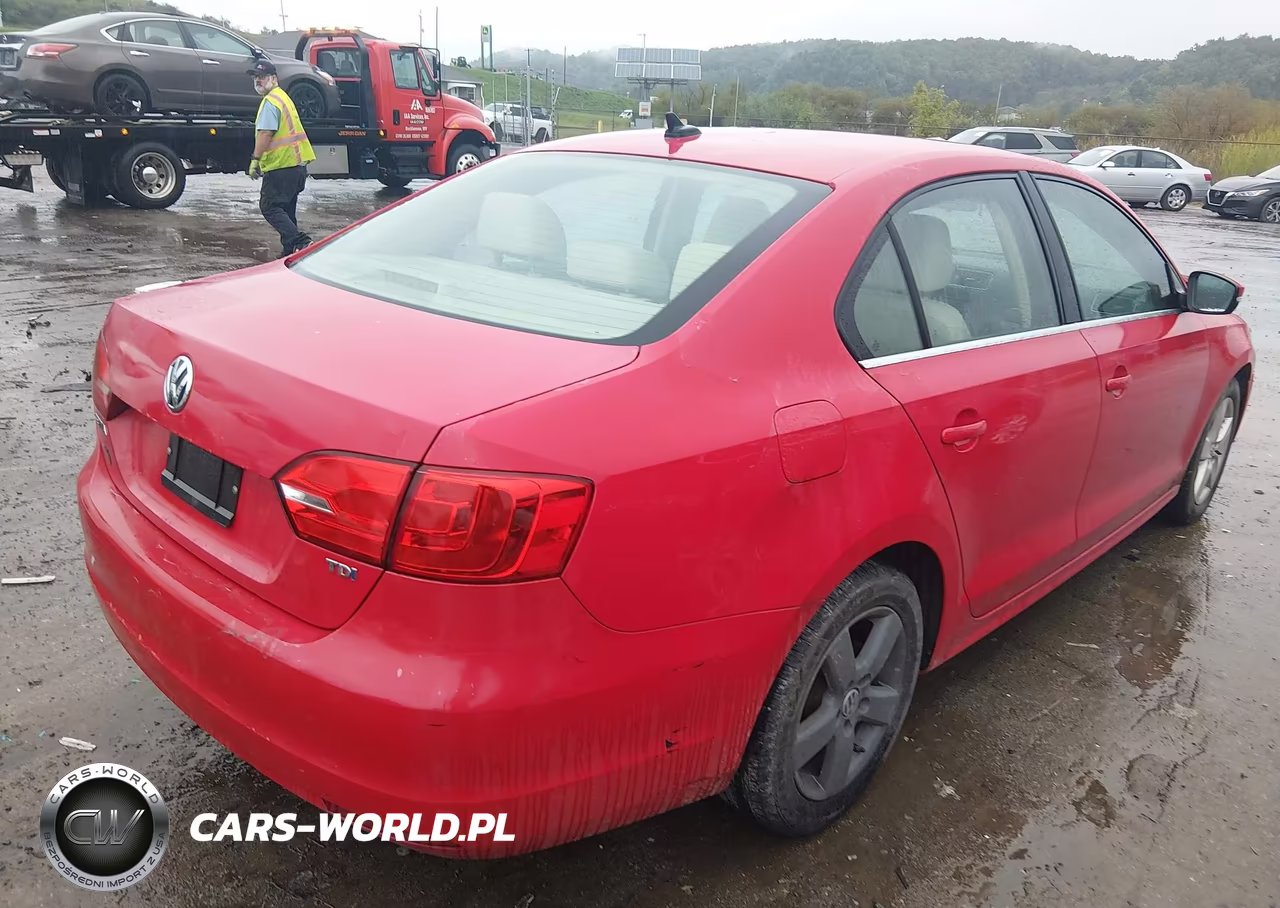 2013 Volkswagen Jetta 2.0L Tdi VIN:3VWLL7AJ9DM374353 - 4