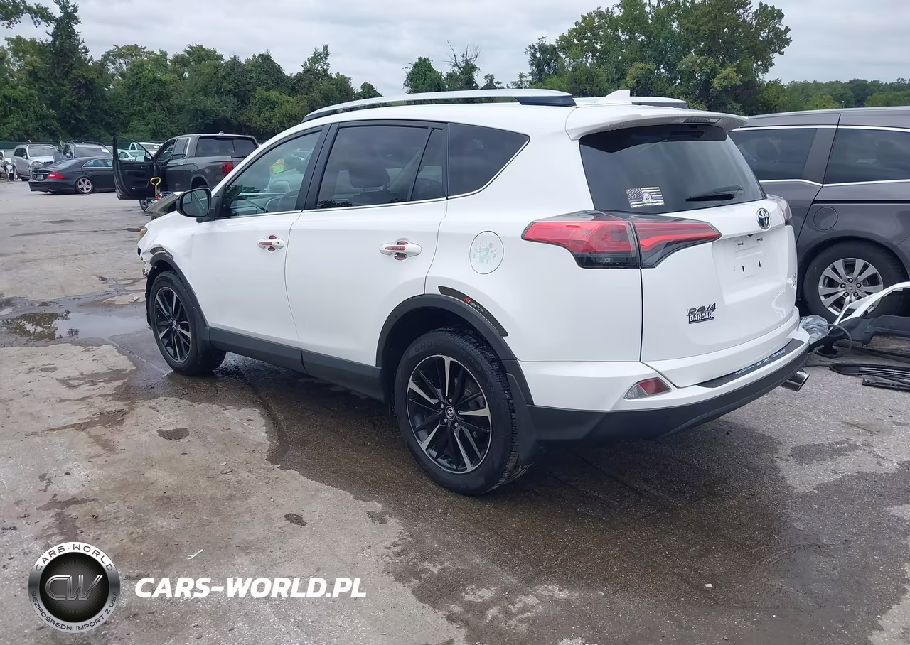 2016 Toyota Rav4 Le VIN:2T3BFREV0GW501931 - 3