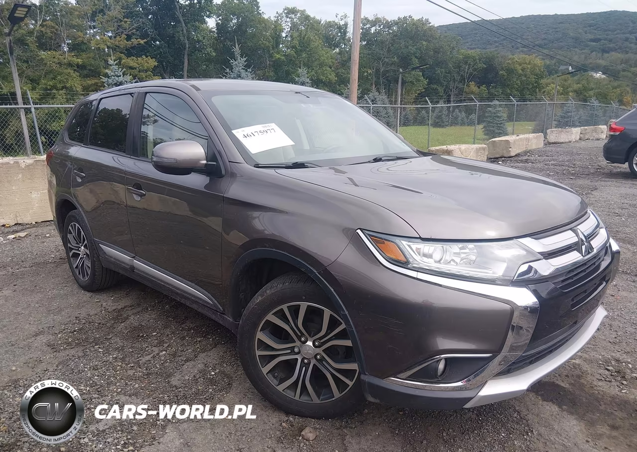 2016 Mitsubishi Outlander Se